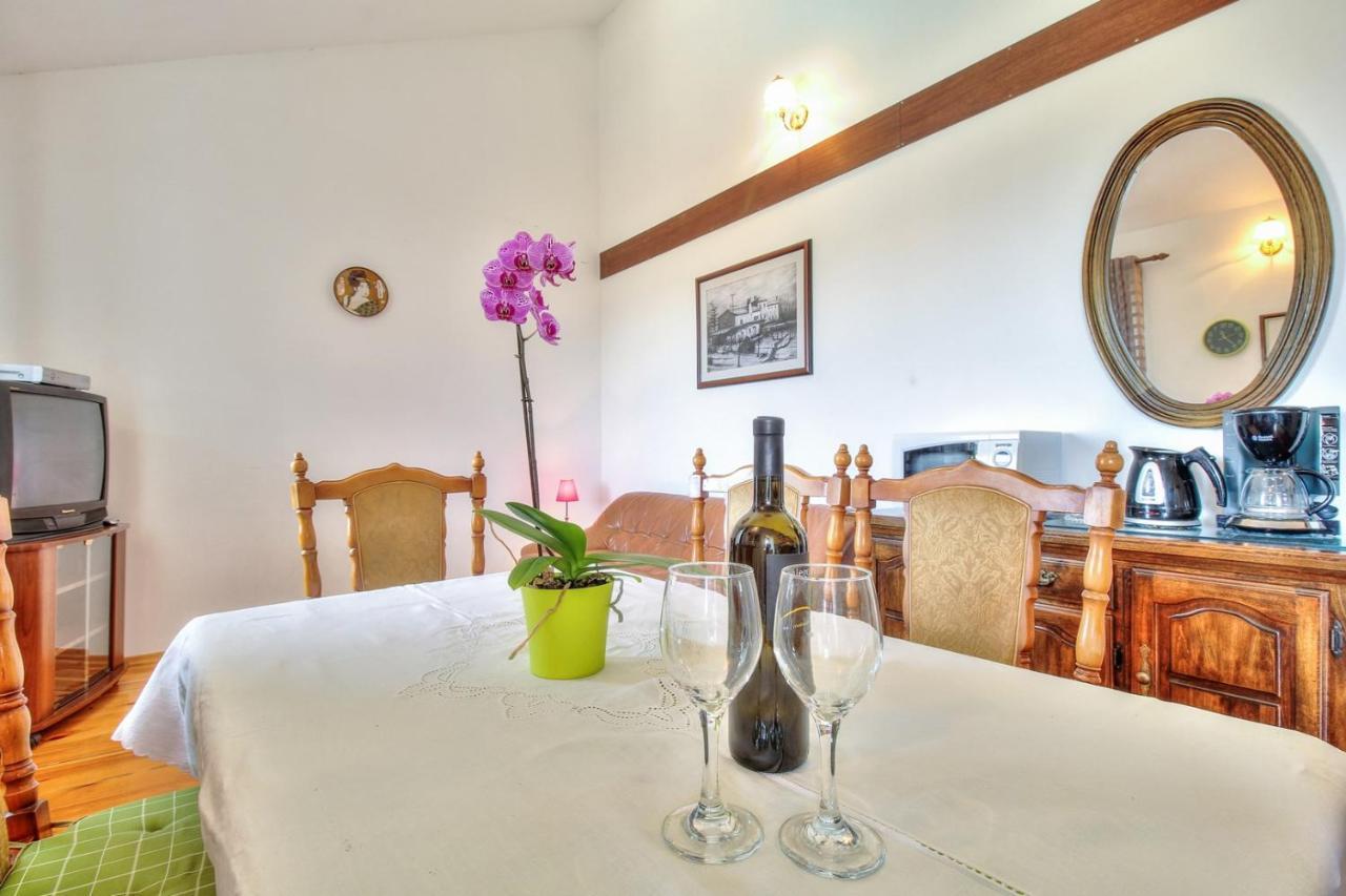 Nadia House With Apartments Zambratija  Exterior foto